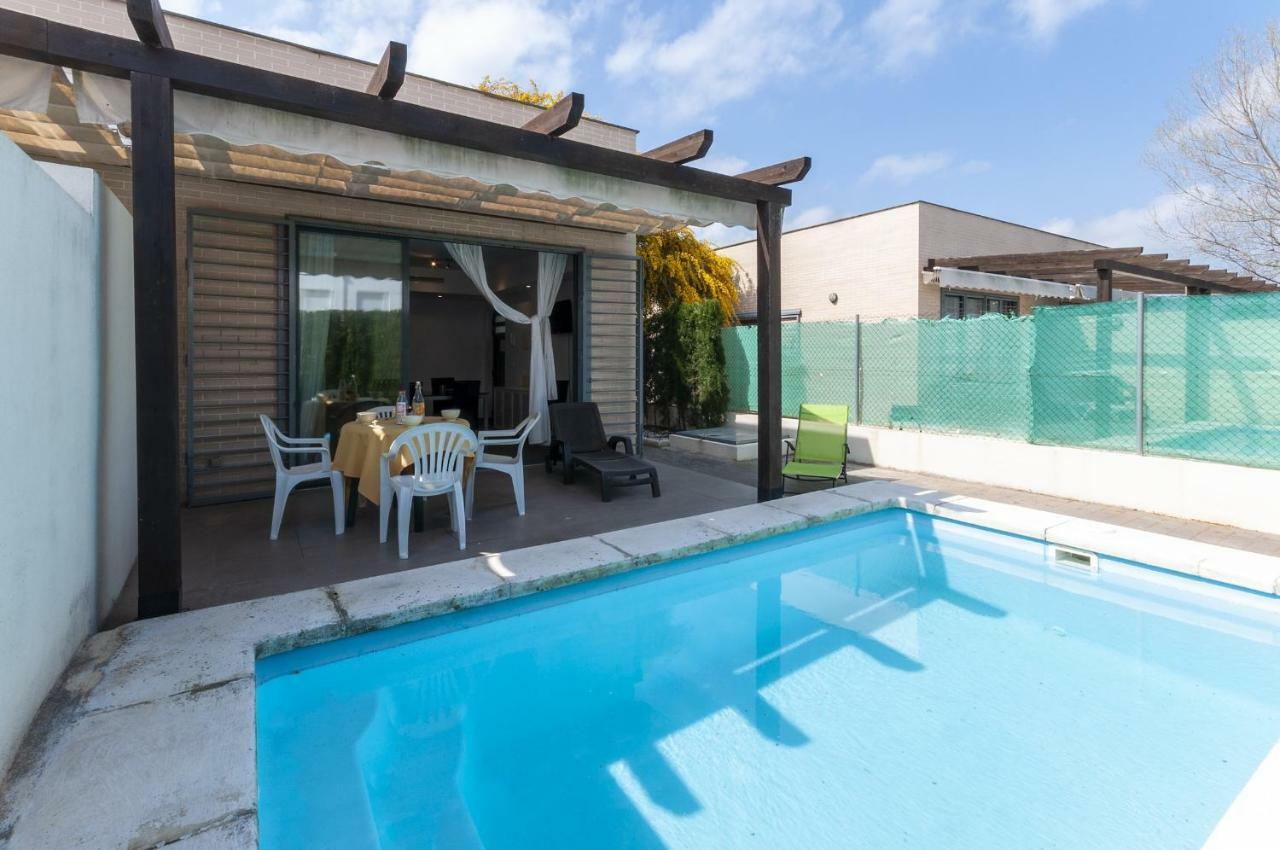Premium 17 Villa Les Deveses Eksteriør bilde